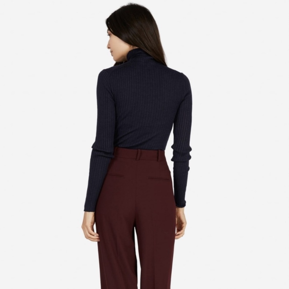 Everlane Ribbed Wool Turtleneck - Picture 3 of 7